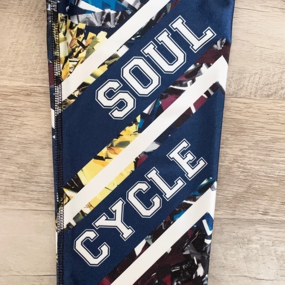 Zara Terez for Soul Cycle Abstract Geometric Crop Leggings Size XS - Picture 6 of 9